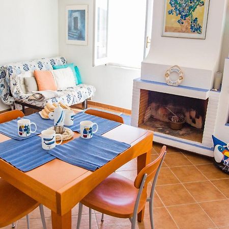 カーラゴノネCasa Fendemare, Vista Sul Golfo Iunq2620アパートメント エクステリア 写真