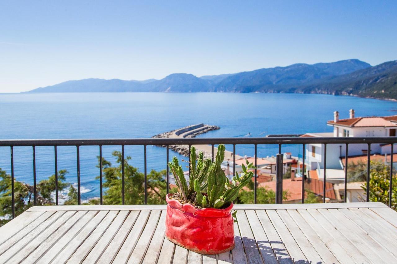 カーラゴノネCasa Fendemare, Vista Sul Golfo Iunq2620アパートメント エクステリア 写真