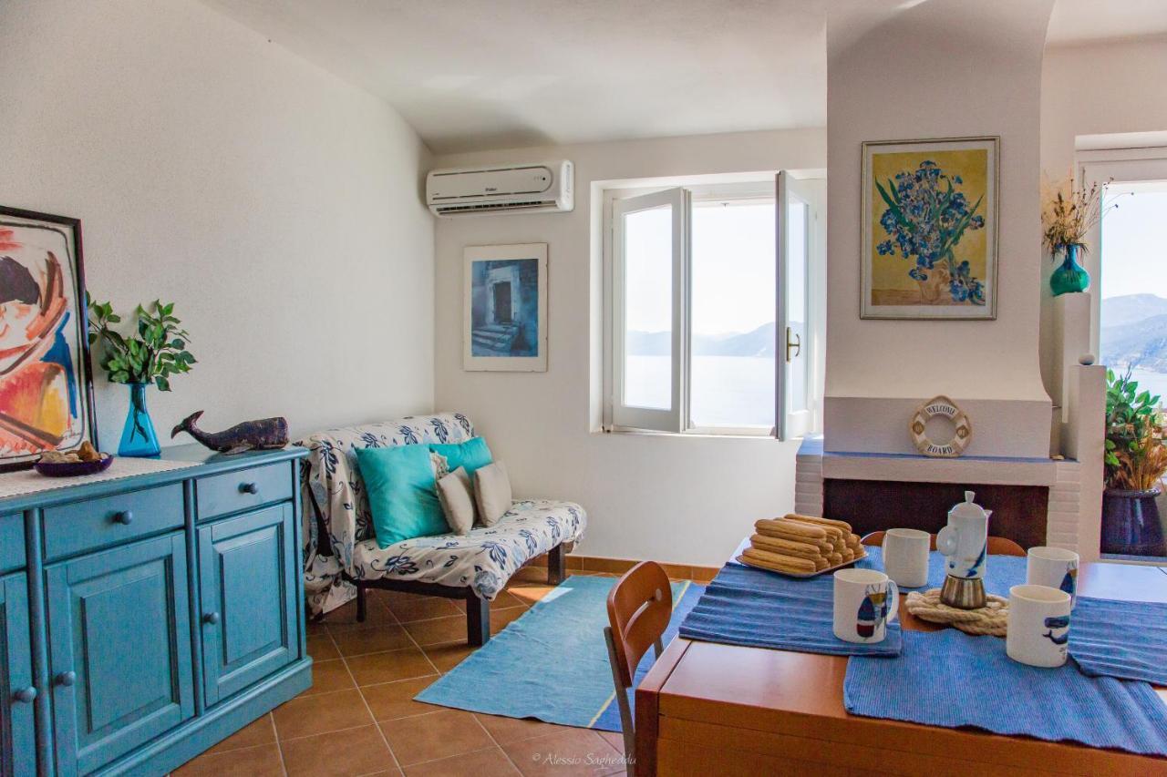 カーラゴノネCasa Fendemare, Vista Sul Golfo Iunq2620アパートメント エクステリア 写真